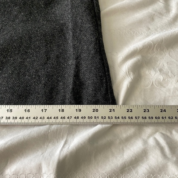 Old Navy Women's Wool Blend Low Waist Lined Skirt Size 8 Button Flap Front Midi - Picture 11 of 12